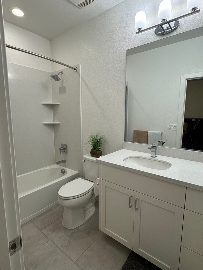 Photo - 39136 Memorial St