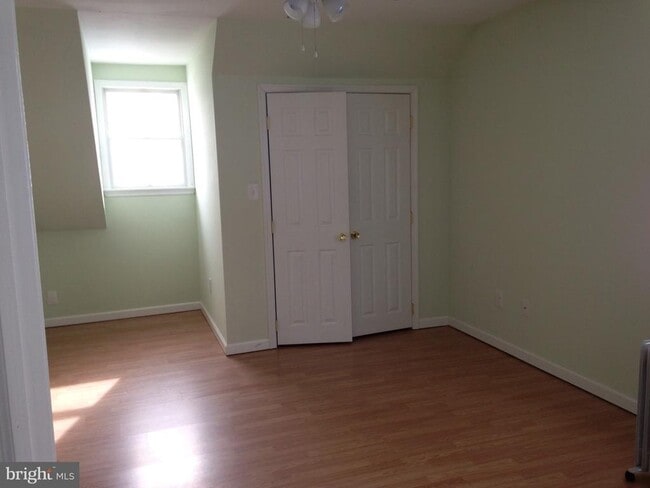 Photo - 615 Adams St