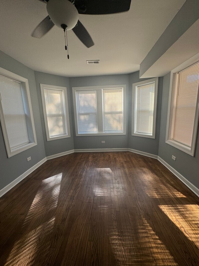 5607 S Throop St Unit 3