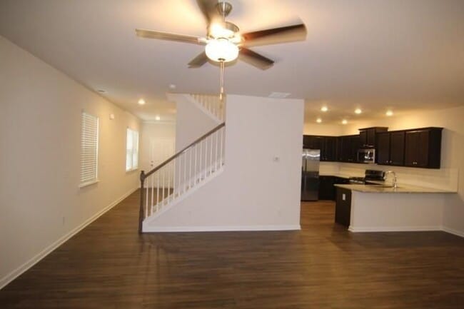 Photo - 51 Briarwood Dr W