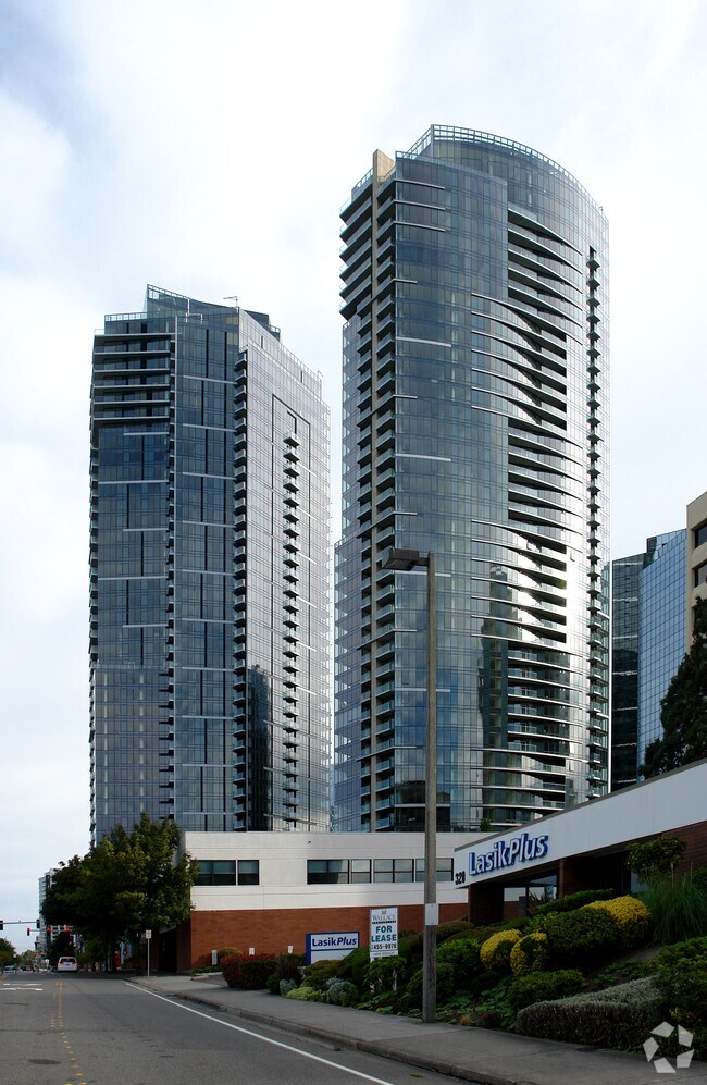 Photo - Bellevue Towers