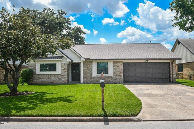 Photo - 2113 Georgetown St