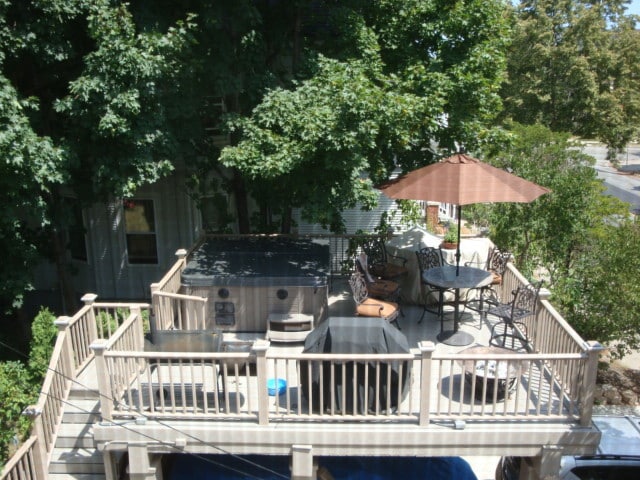 Building Photo - 1560 E Irving Plz Unit Upper 2 bedroom plus