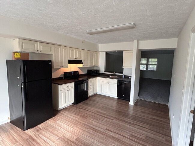 Photo - Chester Centre Apartments Unit 104