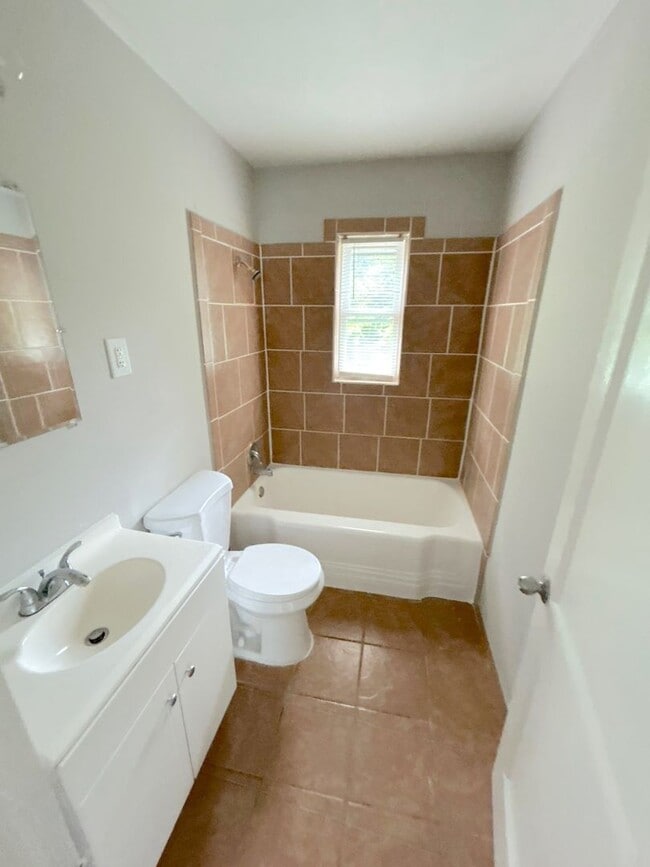 Photo - 3717 Deerwood Cove