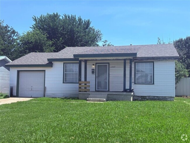 Building Photo - 1342 South Dr Rental