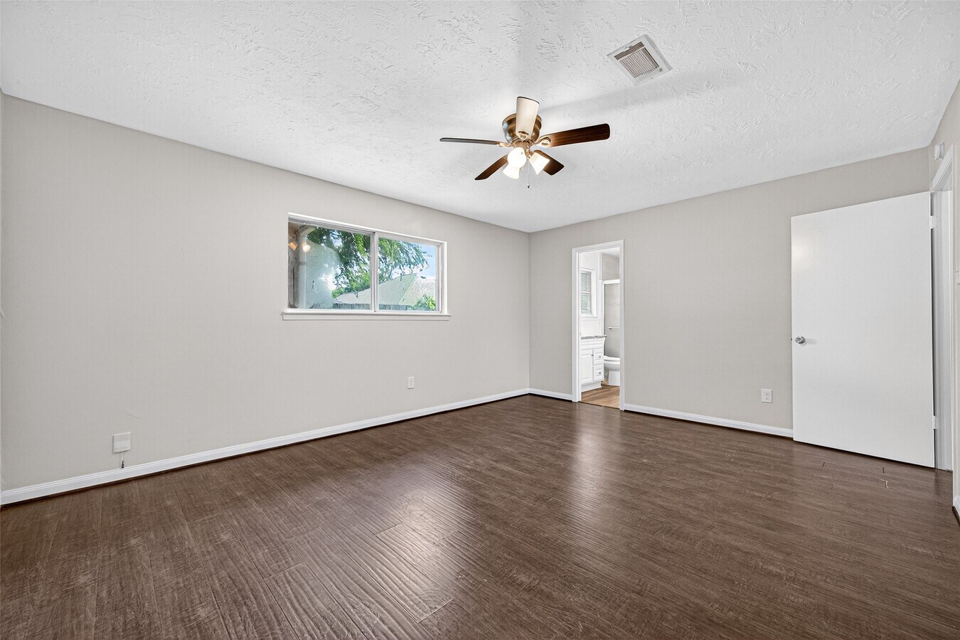 Photo - 21043 Northern Colony Ct
