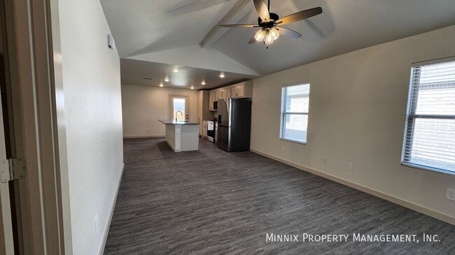 Photo - 7712 Date Ave