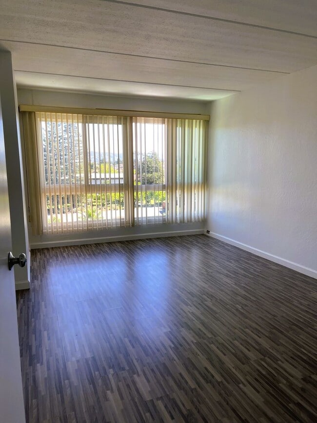 Photo - Modern & Elegant 1-Bedroom with Premium Amenities in Santa Clara