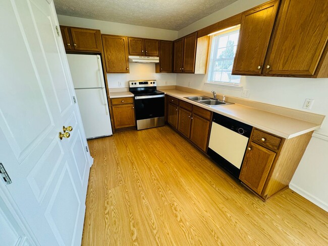 Photo - 2507 Floyd Ave