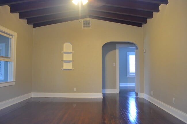 Living room - 1642 Van Buren St