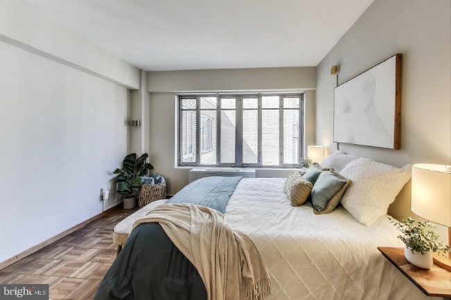 Photo - 1711 Massachusetts Ave NW Unit 810