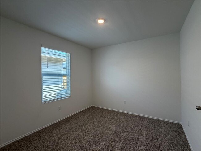 Photo - 312 Nizao Ln