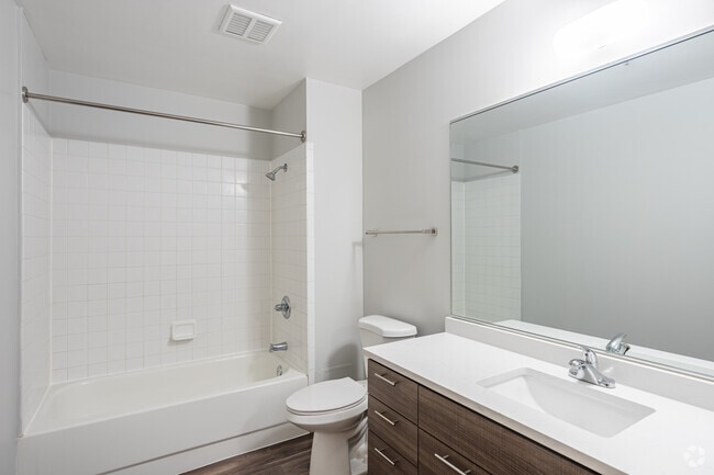2BR, 1BA - 1,350SF - Bathroom