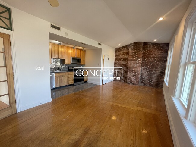 Photo - 605 Dorchester Ave Condominio Unidad 3TS