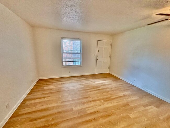 1221 S 3rd St Unit 10