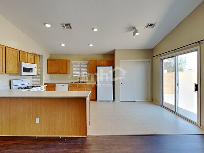 Photo - 12724 W Flores Dr