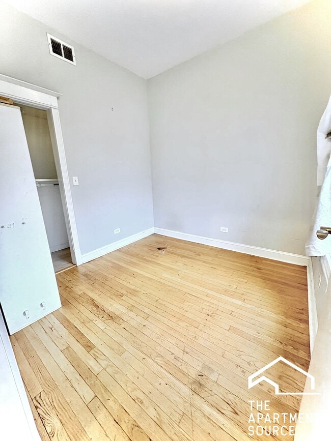 Photo - 208 N Kolin Ave Unit 3