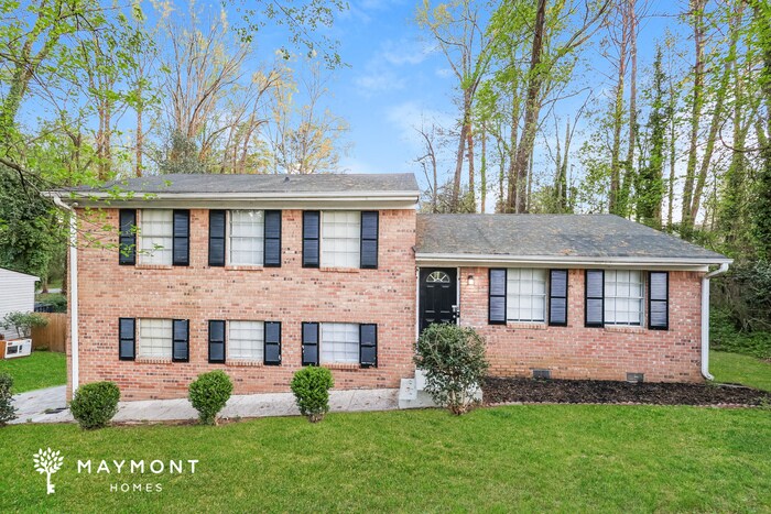 Photo - 2890 Jerome Rd