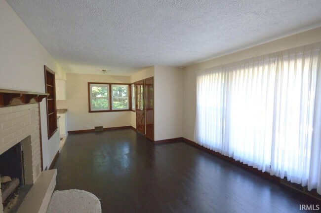 Photo - 1120 Worthmore Ave