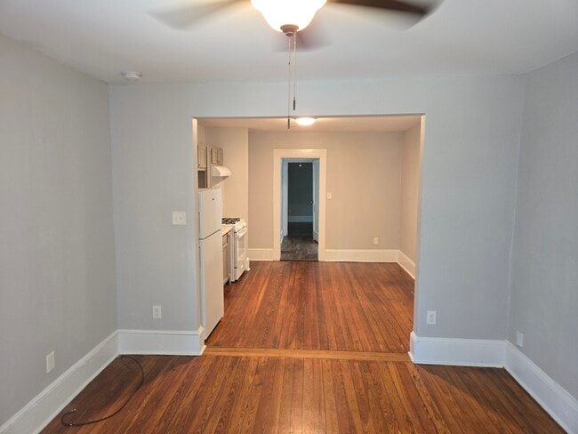 Photo - 1440 Fulton Ave Unit b