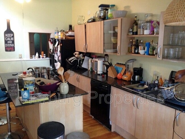 Photo - 1035 Mapleton Ave