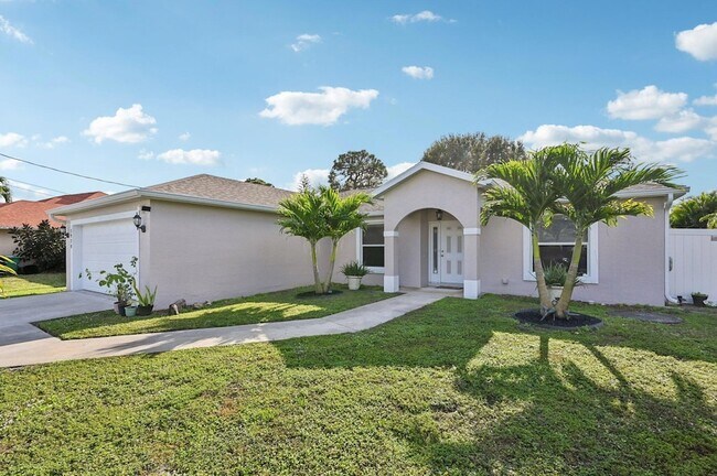 Photo - 5920 NW Wolverine Rd