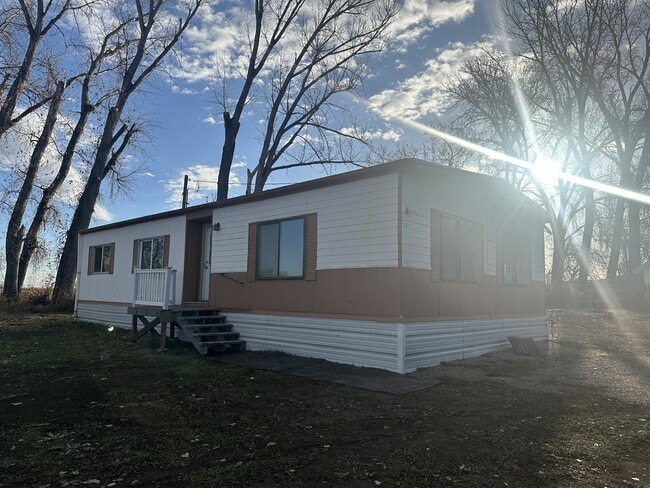 Photo - 2421 2nd St