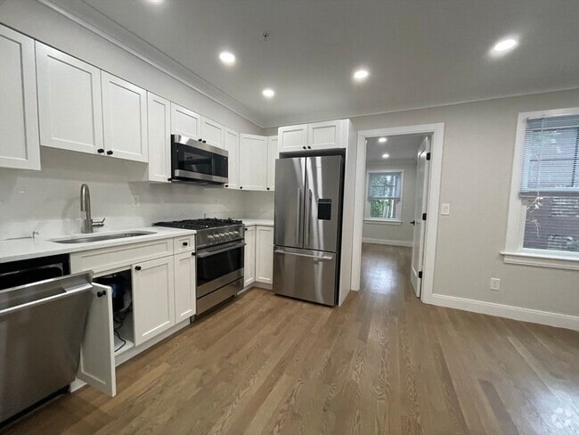 Building Photo - 12 Lopez Ave Unit 2 Rental