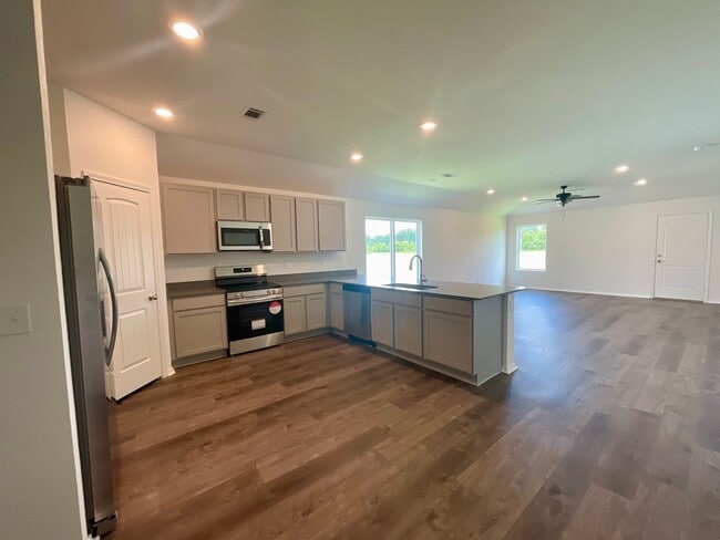 Home For Rent! - Home For Rent!