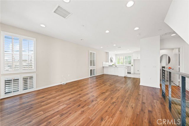 Photo - 1533 Sullivan Ave