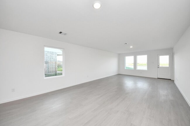 Photo - 3096 Sunset Glory Dr