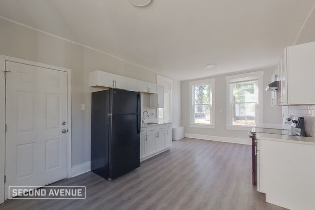 Photo - 4833 Greenwood Terrace