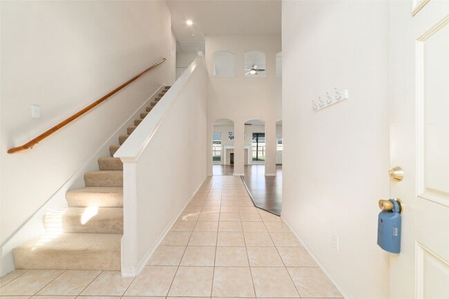 Photo - 18510 Lodgepole Pine St