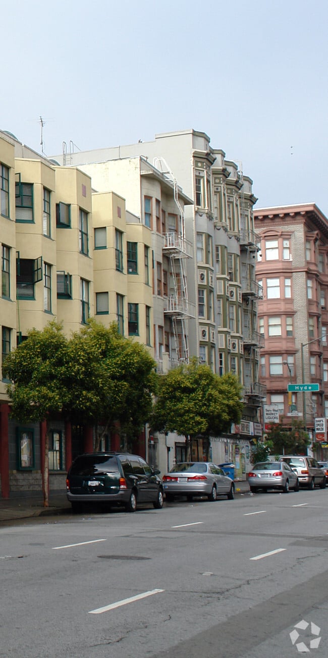 Photo - Hyde Park Apartments LLC.