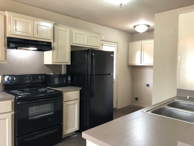 Photo - 2511 Louisville Ave