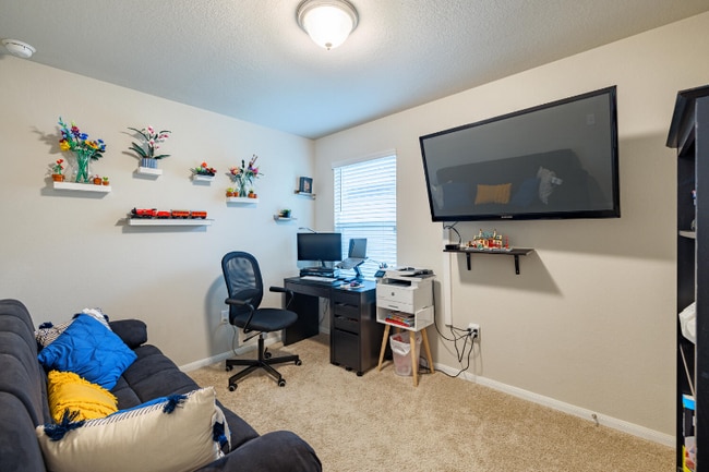 Photo - 13721 Dr