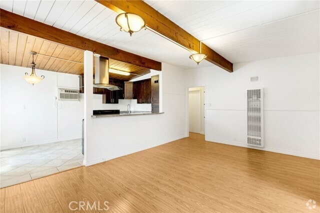 Building Photo - 2104 N Verdugo Rd Unit E Rental