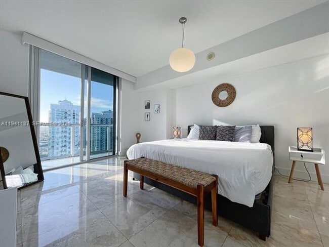 Building Photo - 485 Brickell Ave Unit 485 Brickell Ave  3606