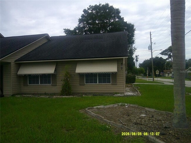 Building Photo - 437 Columbia Ave