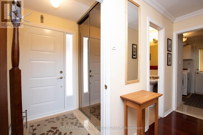 Photo - 25 Claudet Crescent