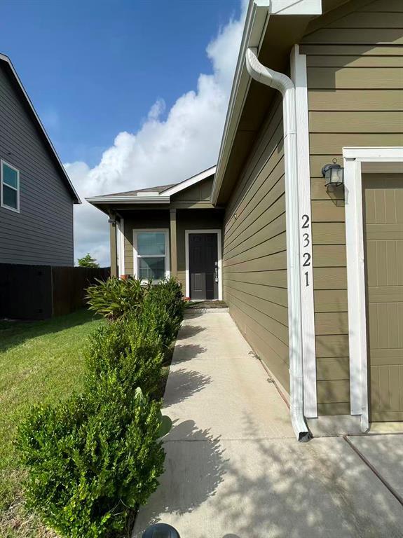 Photo - 2321 Forgetmenot Ln