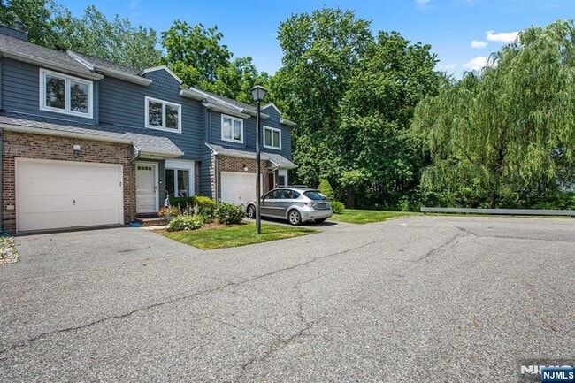 Photo - 6-04 Cross Meadows Unit 1X