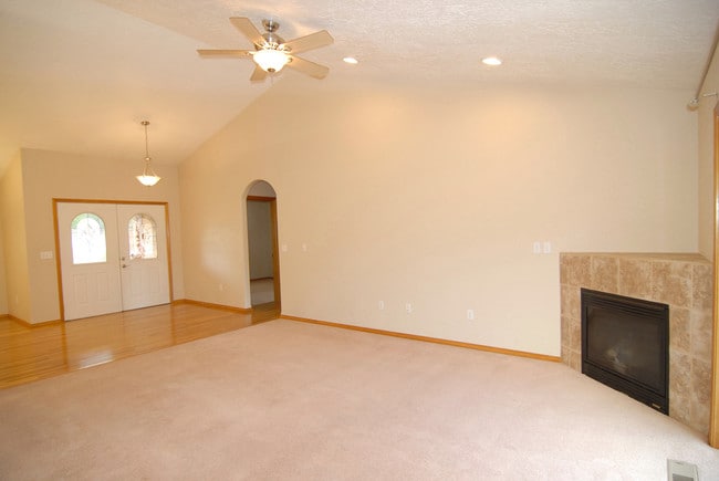 Photo - Beautiful North Albany Home