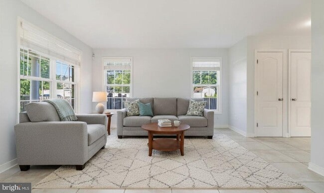 Photo - 132A Pineview Ave