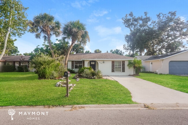 Building Photo - 1328 Karen Dr Rental
