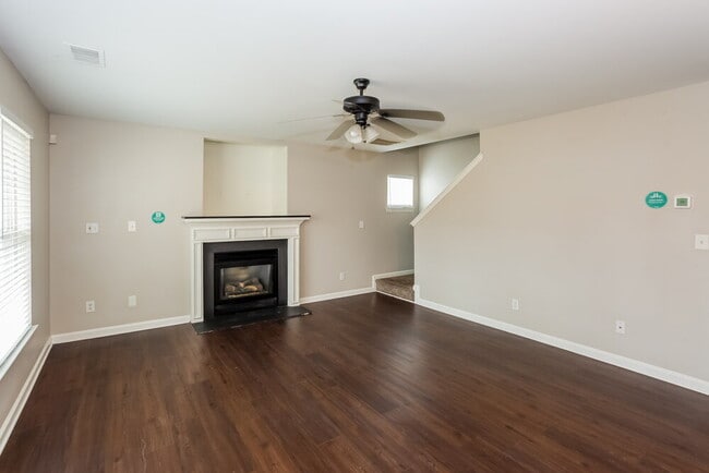 Photo - 7028 Indian Ridge Ln