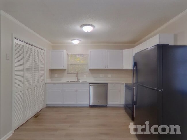 Photo - 6273 Branch Hill Cir House