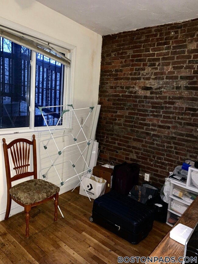 Photo - 733 Parker St Apartment Unit 2
