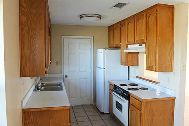 Photo - 803 S Wickham St